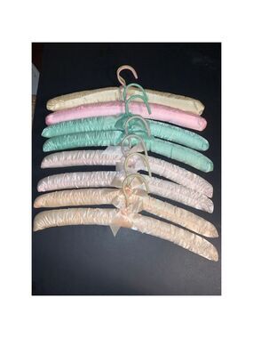 Unbranded Closet Accessories One Size Pink Green Padded Hangers